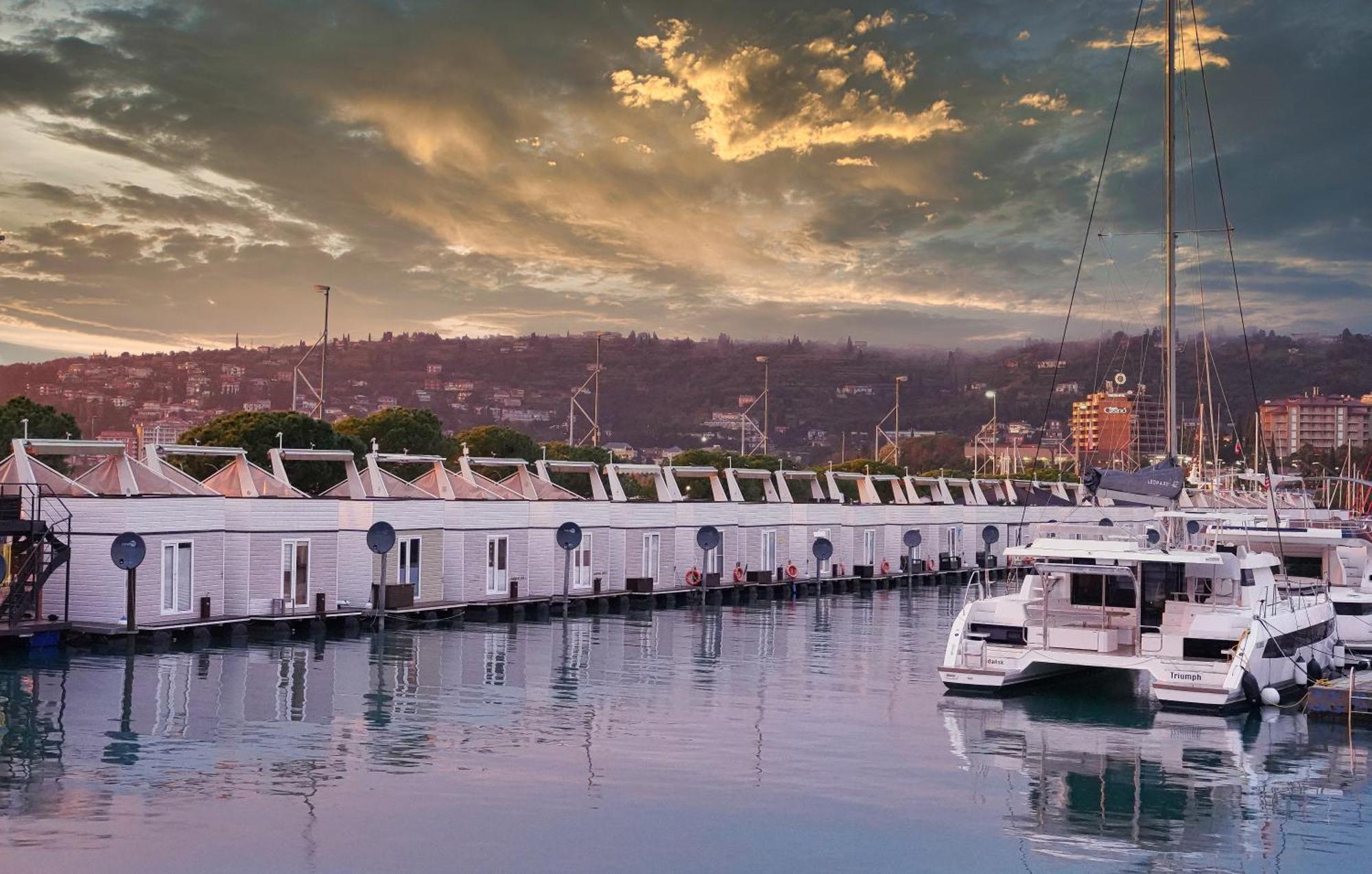 Floating Sea House Miramare Βίλα Πορτορόζ Εξωτερικό φωτογραφία